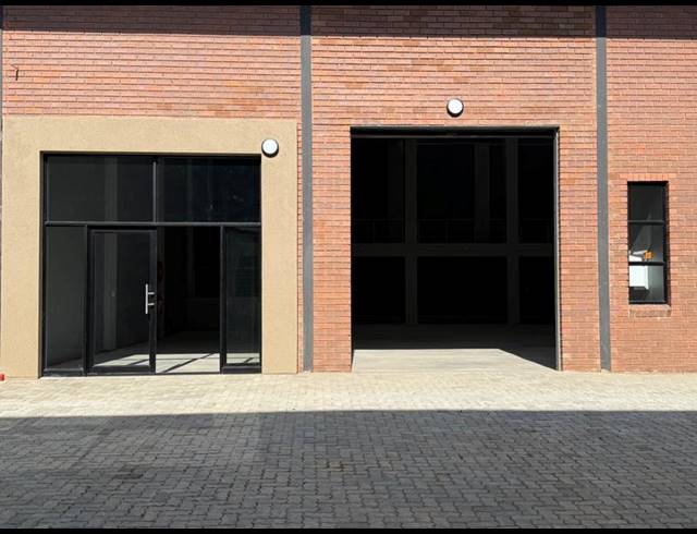 INDUSTRIAL PROPERTY TO RENT IN MAGNA VIA INDUSTRIAL
